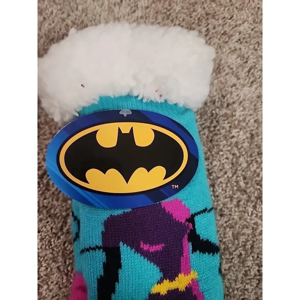 DC Catwoman Socks Size OSFM Sherpa Lined Non Slip Grips C-37 Nwt